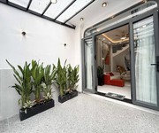 Nhà đường nguyễn thượng hiền quận phú nhuận phường 5 cũ.