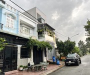 3 Nhà giá rẻ   tân bình, dĩ an  đường ô tô - kinh doanh được chỉ 2ty8
