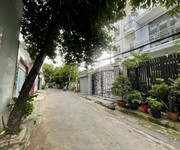 Bán nhà lê đình thám, tân phú - cn 105m2, 5m1, 3t - hẻm 6m xe tải thông