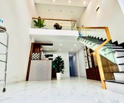 Bán nhà 1 trệt 1 lửng full nội thất   giá chỉ 5 tỷ 250 triệu   hẻm 160 - trục đường chính lã xuân