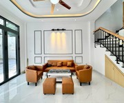 3 Trung tâm gò vấp, nhà nguyễn văn nghi 4 tầng 60m2, 4pn, sổ hồng giá 8 tỷ, ngay đại học công nghiệp 4