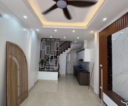 Bán nhà gia quất long biên, ngõ thông-oto đỗ-33m-nhỉnh6 tỷ  tl