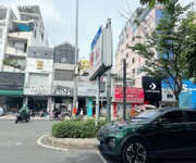 Chính chủ bán nhà mặt tiền đ. hai bà trưng, quận 3 - sẵn dòng tiền 100 triệu/tháng