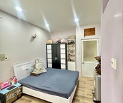 1 Bán nhà cách mt tôn đản chưa đến 10m- qua khu ẳm thực vĩnh khánh- ra hoàng diệu- nguyễn tất thành.