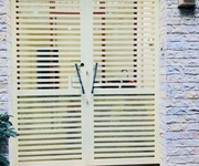 Cho thuê nhà trung tâm phú nhuận - huỳnh văn bánh - hxh- dtsd 90m2-chỉ 15tr