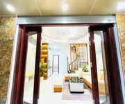 Nhà Lĩnh Nam   Vĩnh Hưng đẹp 5 tầng - xây mới tinh - full nội thất - giá Hơn 6 tỷ