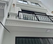 Nhà đẹp 4 tầng ô tô vào nhà cự khối 35m2 mặt tiền 5m, 4.6 tỷ long biên hà nội.