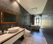 2 Bán nhà phố lạc long quân, ô tô vào nhà, 80m chỉ 25 tỷ