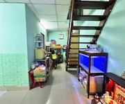 2 Nhà tam đảo   65m    2 tầng   5x17m - nở hậu 7m   giá 13 tỷ   khai thác cho thuê tốt