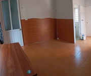 2 Cho thuê phòng 15m2 khép kín, đường Khương Đình, 2tr3/tháng.