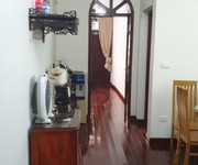 4 Cho thuê căn hộ tập thể tầng 2 chùa bộc,  60m2, 2 ngủ, 2 vệ sinh, 9 triệu/tháng