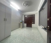 1 Cho thuê nhà nguyên căn ngõ 100 pháo đài láng 25m2x5 tầng.3 ngủ khép kín, 12 triệu/th