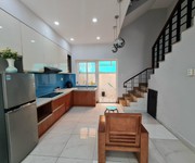 2 Cho thuê nhà mega village khang điền, dt 75m2, 3 tầng, 3 phòng ngủ, nội thất đầy đủ
