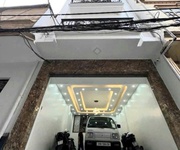 Hoàng quốc việt 30m x6 tầng,thang máy 19,8 tỷ,phân lô,ô tô qua nhà,ngõ thông,kinh doanh,gần phố