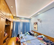 3 Cách ĐH Bách Khoa - Trường đua Phú Thọ nửa phút, 4x12  nở hậu  3 tầng lung linh - 6.x tỷ