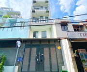 Bán chdv 6 tầng, dt 456tr/năm   đường 8m thông đường số 30, p. 6, gò vấp   chỉ 7.768 tỷ