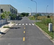 1 Nhà phó giá không tưởng trong khu sinh thái phước đông sinh  lời cao 579tr