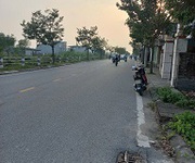 Bán đất chính chủ   vị trí đẹp mặt đường lớn