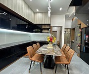 3 Nhà 3 tầng đẹp lung linh, mặt tiền đường hoà minh