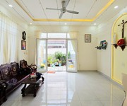Bán nhà 3 tầng nguyễn duy trinh, p bình trưng, tp hcm, dt  83m2, 3pn, sh, giá 6.6 tỷ.