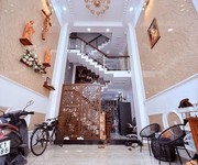 Nhà sư vạn hạnh, quận 10   33m    10.5 tỷ   gần siêu thị sài gòn