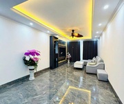 2 Bán nhà nguyễn văn linh 40m 6 tầng thang máy gara ô tô hơn 9 tỷ