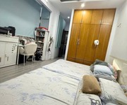 3 Nhà hxh đường lê hồng phong quận 5 phường 2 cũ.