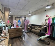 2  nhà gần cộng hòa   hoàng hoa thám, tân bình   70m    11.7 tỷ