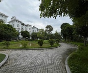 1  bán liền kề louis city đại mỗ   trung tâm khu đô thị - 25 tỷ.