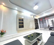 4 Bán nhà xuân thuỷ    4 tầng   dt 43m    mặt tiền 3.5m