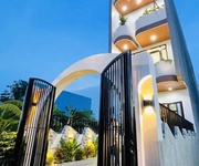 1 Nhà lê thị tám
