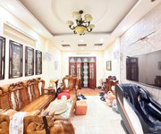 Bán nhà phố xốm 48m2, 6 tầng, thang máy, ô tô tránh, nhà mới ở ngay