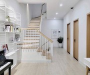 chỉ 5,3 tỷ   nhà 3 tầng kiệt ô tô tôn đản, hòa thọ tây   ở ngay