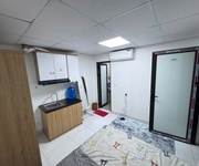 Cho thuê ccmn đẹp giá 3tr8 rẻ nhất thị trường ngõ 136 chùa láng, đống đa