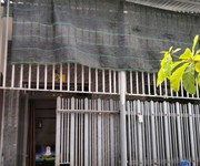 Nhà đẹp giá rẻ tại cồn dê, nha trang   1 trệt 1 lửng, ở ngay, gần chợ đầm