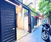 4 Tây hồ 70m x6 tầng thang máy,full nội thất-16,8 tỷ,ngõ thông,rộng,lô góc,dòng tiền 50tr