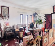 3 Bán nhà MT Cao Thắng Q.10 - 6,8m x 15m - 6 tầng giá 75 tỉ