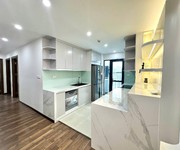2 Chung cư cao cấp   lô góc thoáng sáng - tặng lại nội thất - an sinh tuyệt vời   116m2   10,3 tỷ.