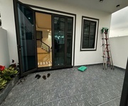 2 Bán nhà 2 tầng độc lập   sân cổng   2 mặt ngõ tại quỳnh hoàng, nam sơn