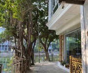 Quá hiếm sở hữu  di sản  mặt phố quan nhân - dinh thự lô góc 3 thoáng 5.5 x 20 view hồ