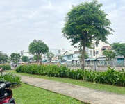 1 Nhà góc cấp 4 mặt tiền ụ cây p10 q8, giá 5.1 tỷ 1 Nhà góc cấp 4 mặt tiền ụ cây p10 q8, giá 5.1 tỷ