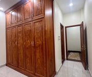 2 Nhà mới 2 mặt hẻm 3 tầng nở hậu 8m sát đường trần bình trọng p2q5. giá 9.8 tỷ
