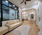 1010 nhà 3 tầng - đường nguyễn hữu thọ - ngang 5,5m - gần 2 bv lớn