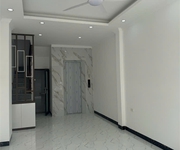 Bán nhà thạch bàn - đường  rộng thênh thang   43m  kinh doanh bất chấp    5 tầng thang máy    8,8 tỷ