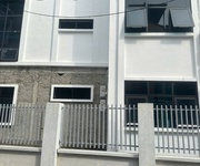 2 Bán nhà đất sổ đỏ đang làm xưởng hoàng mai , ngõ 225 nguyễn đưc cảnh oto vào nhà