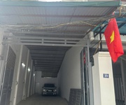 Bán nhà đất sổ đỏ đang làm xưởng hoàng mai , ngõ 225 nguyễn đưc cảnh oto vào nhà