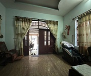 Bán nhà mặt tiền dương công khi, hóc môn. dt 200m2, 3 tầng, 6pn. sổ hồng, giá 15 tỷ.