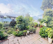 1 Biệt thự 1200m2 Eatu cực đẹp, giá tốt, full nội thất 1 Biệt thự 1200m2 Eatu cực đẹp, giá tốt, full nội thất