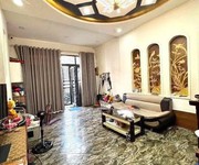 nhà đẹp nguyễn chí thanh, q.5   65m    3 tầng   giá chỉ 5.9  tỷ.