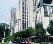 Siêu phẩm kinh doanh - trung tâm dân chủ q10 - nhựa 10m   ngay hà đô -cmt8 - 4 tầng - chỉ 22.48